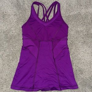 Lululemon top size 2